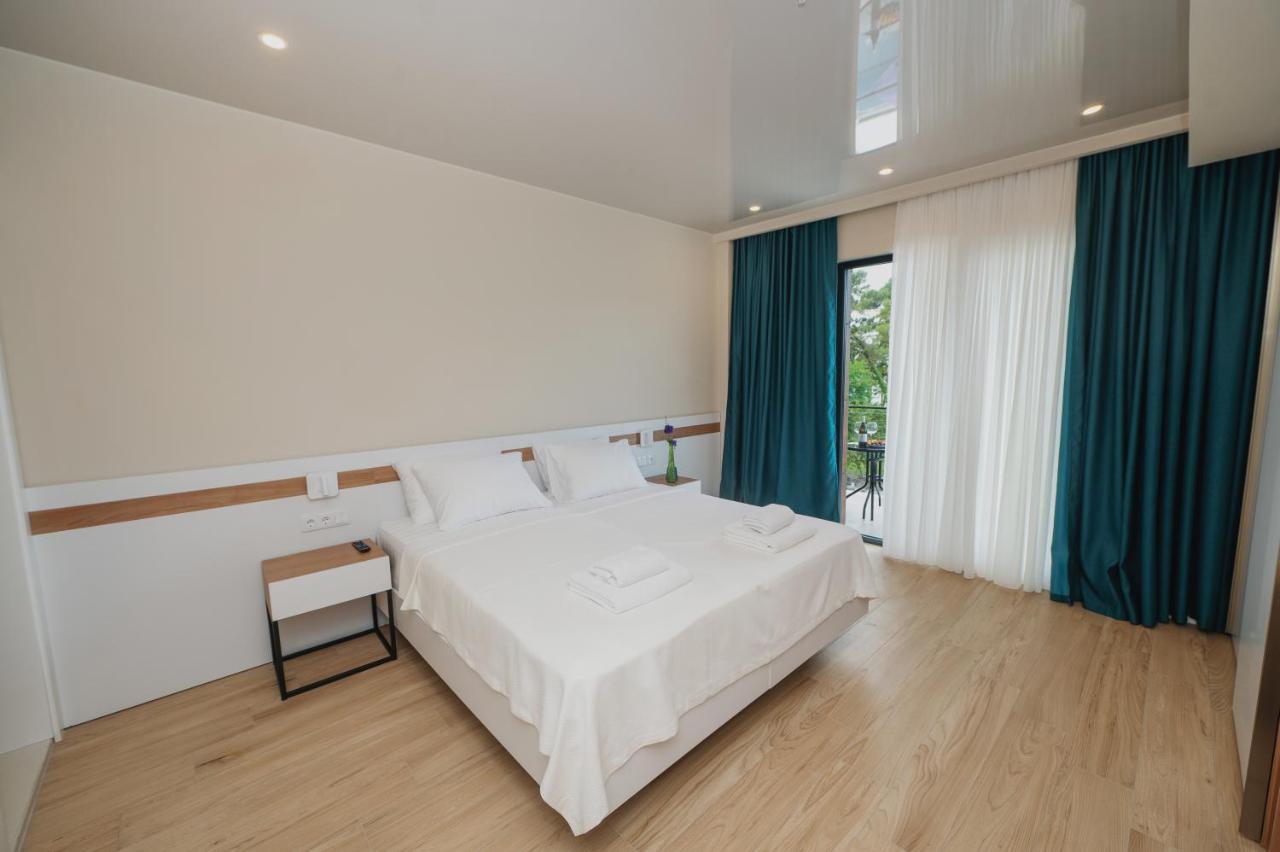 Ritsa Resort Ureki Extérieur photo