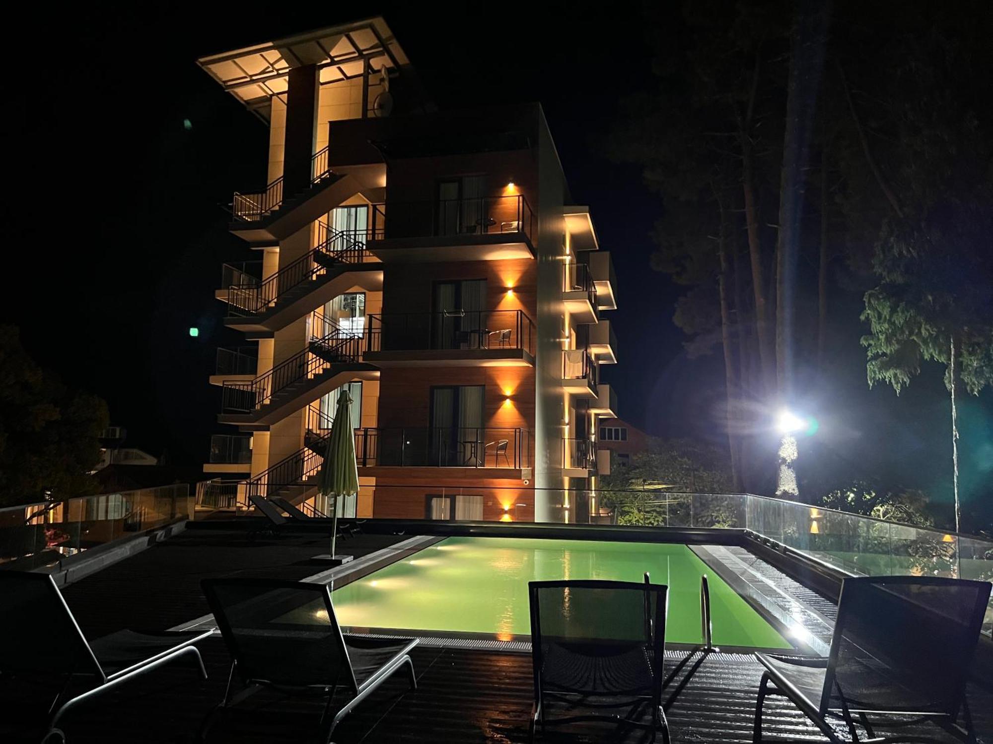 Ritsa Resort Ureki Extérieur photo